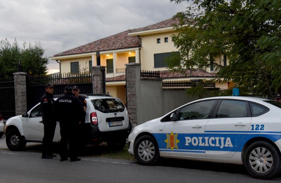 UDAR NA KNEŽEVIĆA: Crnogorska policija pretresa kuću Duška Kneževića u Zeti