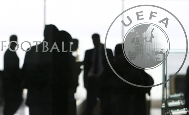 UEFA kalkuliše - Evo kada će biti poznata odluka o kazni za PSŽ i Zvezdu!