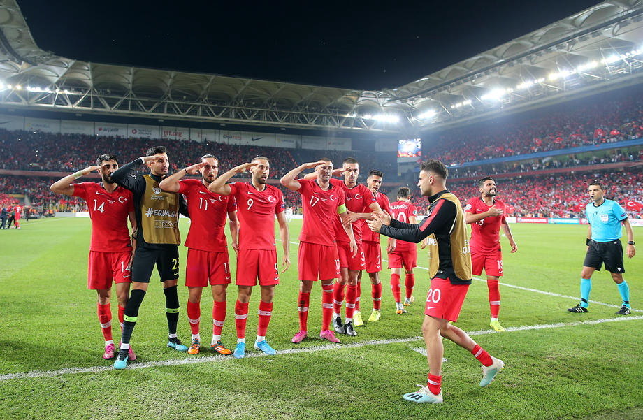 UEFA kažnjava Tursku zbog vojničke proslave gola igrača?