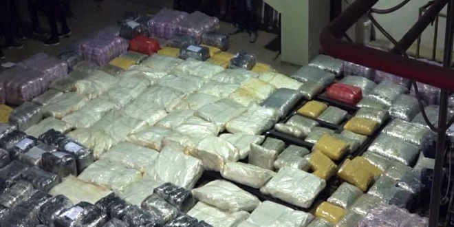 UHAPŠEN NARKODILER IZ PAZARA: Policija zaplijenila više od tone droge vrijedne 4 miliona eura! (Foto/Video)