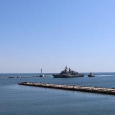 UKRAJINA DOBILA POJAČANJE: Koliko je situacija bezazlena? Pet NATO brodova ušlo u Odesu (FOTO)