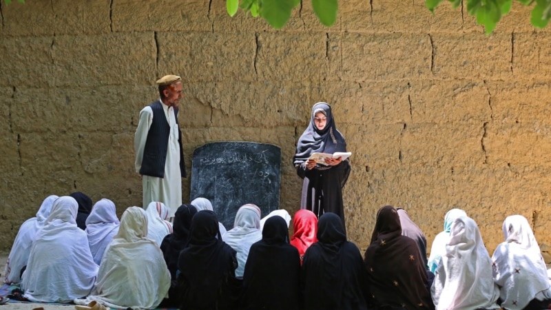 UNICEF zabrinut zbog izvještaja o  zabrani obrazovanja u Afganistanu