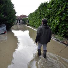 UPOZORENJE ZA JEDAN GRAD U SRBIJI! Prete im poplave zbog obilnih padavina - ljudi u strahu