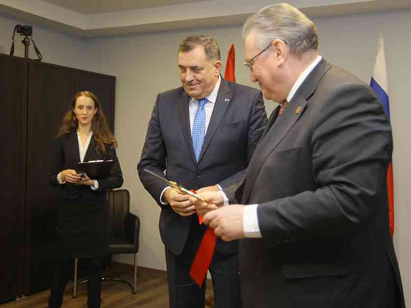 USPEŠNA SARADNJA RUSIJOM: Dodik otvorio Trgovinsko predstavništvo u Sankt Peterburgu (VIDEO)