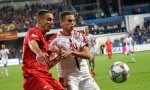 UVEK UZ NAŠU MAJKU: Mnogi stanovnici Crne Gore navijaće danas za fudbalsku reprezentaciju Srbije