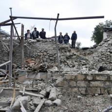 UŽASNE SCENE KRVAVOG SUKOBA! Pogledajte kako izgleda Karabaha dan posle bombardovanja (VIDEO)