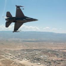 UZBUNA NA BLISKOM ISTOKU! Amerika HITNO šalje lovce F-16 za obuzdavanje Irana! Na nišanu još JEDNA zemlja