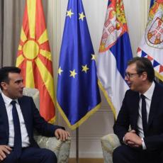 (UŽIVO) Aleksandar Vučić i Zoran Zaev na graničnom prelazu Preševo: Srbija i Makedonija su strateški bliske zemlje! (VIDEO)