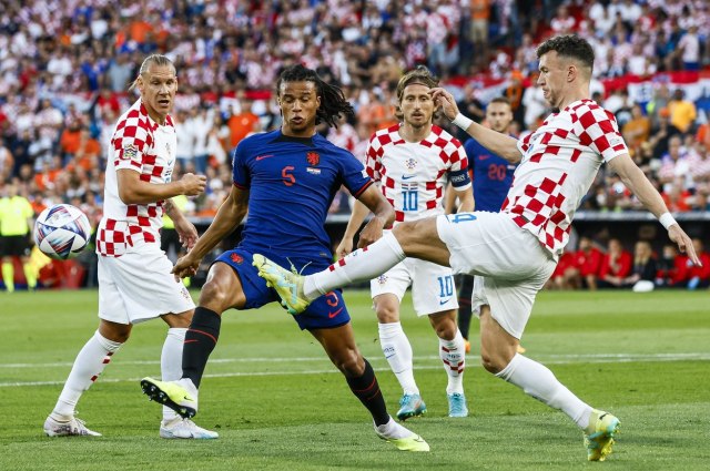 Hrvatska preživela veliki šok, pa pregazila lale za finale!
