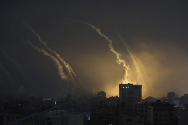 Rat u Svetoj zemlji – dan 22: Počela druga faza: Biće ovo dug rat; Najjači udari na Gazu FOTO/VIDEO