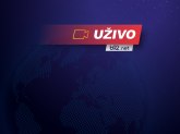 Vučić pred punom halom u Prokuplju: Boriću se za vas dok sam živ VIDEO