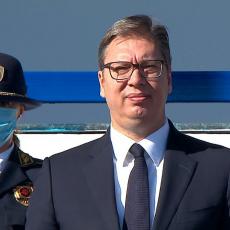 Predsednik Vučić na promociji mladih policajaca Poboljšaćemo životni standard pripadnika MUP-a (VIDEO)