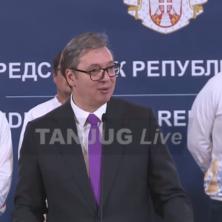 UGLED SRBIJE JE DRAMATIČNO SKOČIO POSLE OSVAJANJA MEDALJE: Predsednik Vučić sa šahistima: Prvi put u istoriji smo EVROPSKI PRVACI (FOTO/VIDEO)