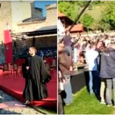 (UŽIVO VIDEO) USTOLIČEN VLADIKA METODIJE: Patrijarh Porfirije se obraća narodu - vijore se srpske zastave!