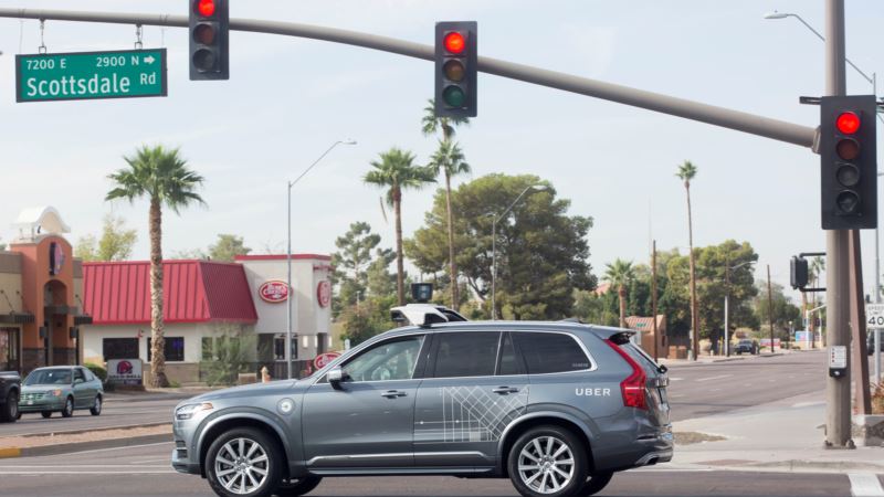 Uber: Novi detalji saobraćajne nesreće samovozećeg automobila