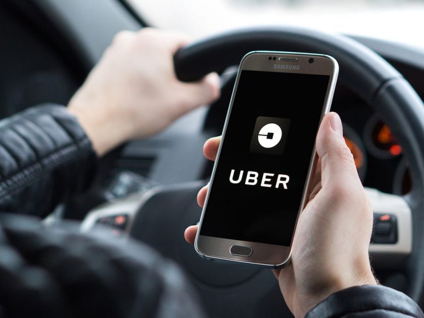Uber za 3 minuta otpustio 3.500 radnika