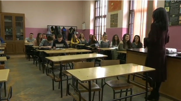 Učenici Prve kragujevačke gimnazije, učestvuju u Pisa testiranju