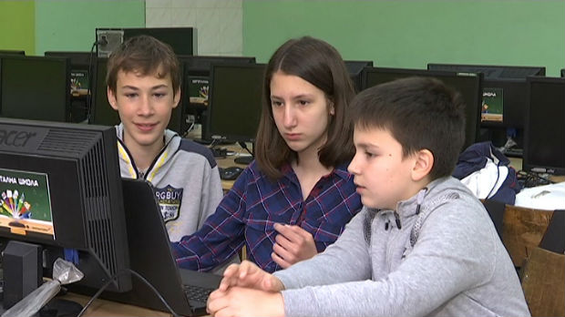Učenici iz Užica i Kragujevca spremaju se svetsko takmičenje u robotici