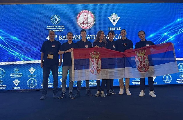 Učenik Jovine gimnazije osvojio medalju na Balkanskoj matematičkoj olimpijadi