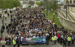 
					Učesnici marša sećanja na Holokaust u Mađarskoj pozivaju na toleranciju 
					
									