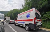 Udes na magistrali smrti kod Čačka, jedan automobil potpuno uništen