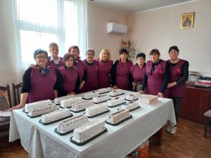 Udruženje žena Vidovdan: Cvetnu nedelju započele manifestaciju Crepajačka torta
