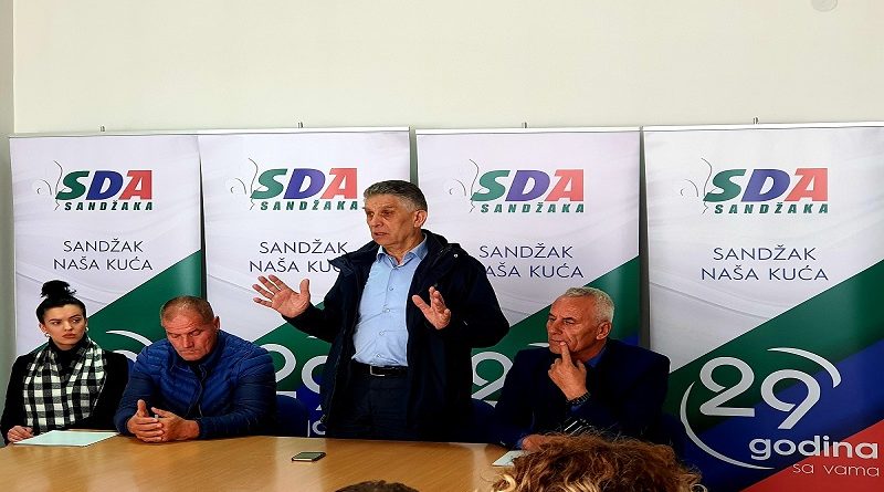 Ugljanin održao sastanak sa kandidatima na listi stranke