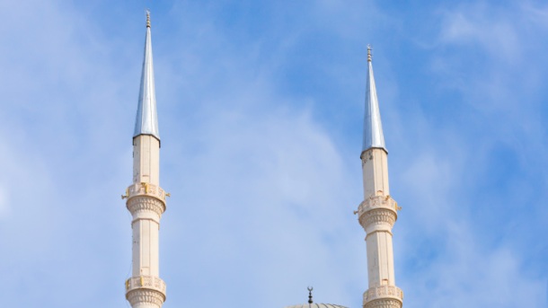 Uhapšen Srbin zbog rušenja minareta