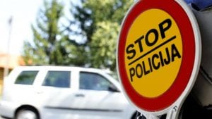 Uhapšen hrvatski državljanin koji je na autoputu vozio 245 na sat