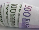 Uhapšen lažni Vučićev savetnik, prevarom uzeo 33.000 evra