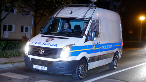 Uhapšen lažni policajac u Hrvatskoj, žrtve prevare dve građanke Srbije