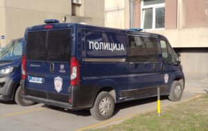 Uhapšen muškarac u Kragujevcu za krađu 300.000 dinara u pekari