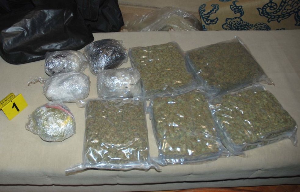Uhapšen sa tri kilograma marihuane