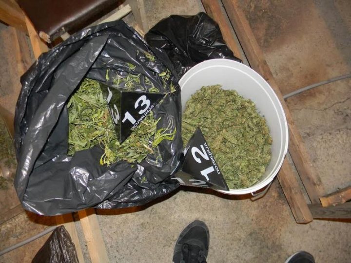 Uhapšen zbog 8 grama marihuane i 7 grama amfetain sulfata