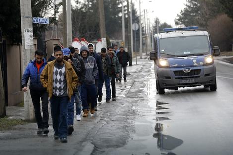 Uhapšena grupa koja je prošvercovala 250 migranata kroz Srbiju