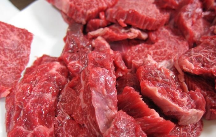 Uhapšeni zbog uvoza 31 tone pokvarenog mesa u Srbiju