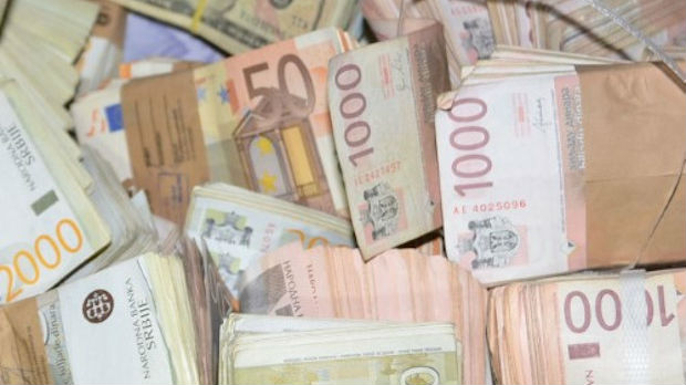 Uhapšeno 18 osoba zbog sumnje da su utajili porez i oprali novac igrama na sreću