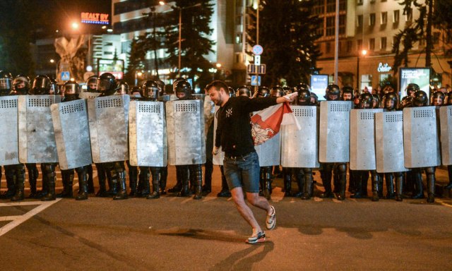 Uhapšeno oko 3.000 demonstranata na protestima u Belorusiji