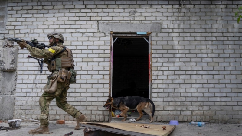 Ukrajina: Rusi se povlače iz okoline Harkova
