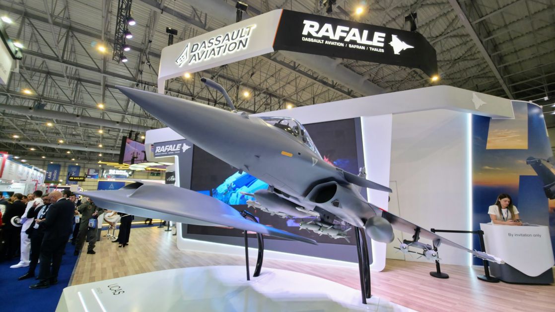 Ukrajina potpisala Memorandum o razumevanju za nabavku do 100 višenamenskih borbenih aviona Rafal