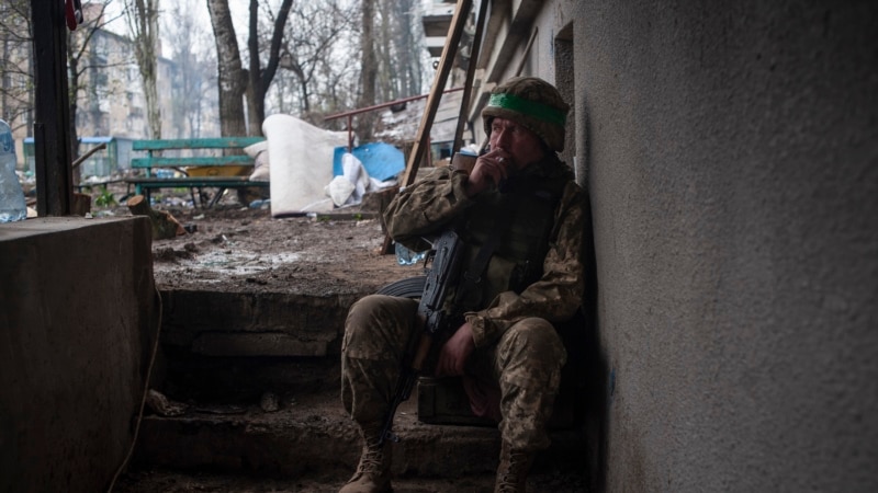 Ukrajina tvrdi da je potisnula Ruse iz delova Bahmuta