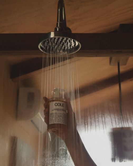 Ulje za tuširanje ili gel: Koje formule izabrati u odnosu na tip kože?