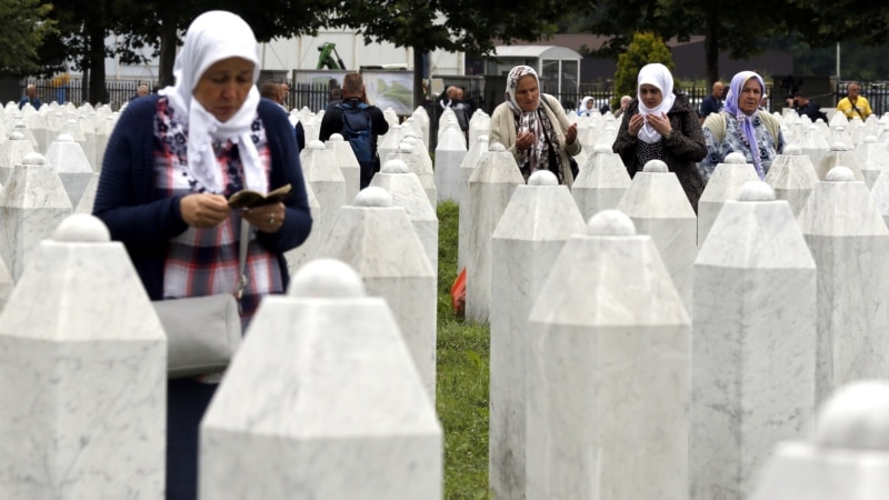 Uloga grčkih dobrovoljaca u genocidu u Srebrenici
