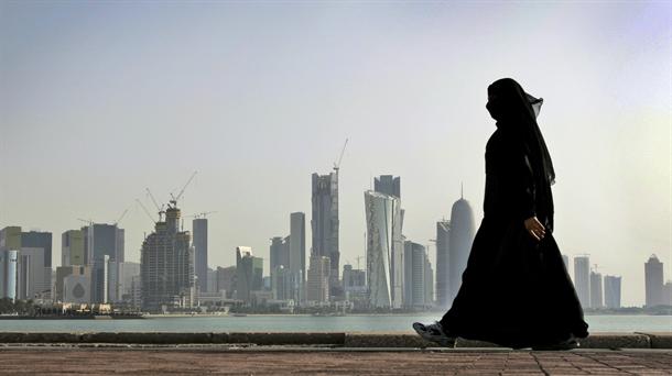  Umro bivši emir Katara, trodnevna žalost  