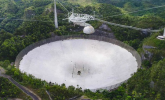 Uništen najpoznatiji teleskop za traženje vanzemaljaca FOTO