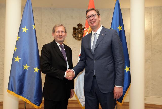 Uoči ceremonije  Vučić sa Hanom: Jasna poruka EU
