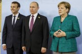 Uoči susreta u Istanbulu, Putin i Makron na vezi