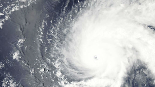 Uragan Lejn se približava Havajima