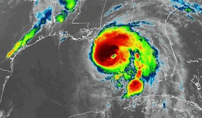Uragan Majkl preti jugu SAD, proglašeno vanredno stanje