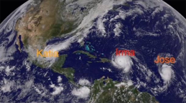 Uragani bjesne Atlantikom, Hjuston potonuo dva centimetra